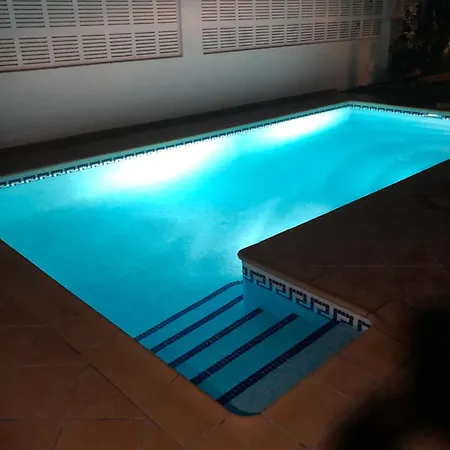 Met Verwarmd Prive Zwembad Holiday home *
